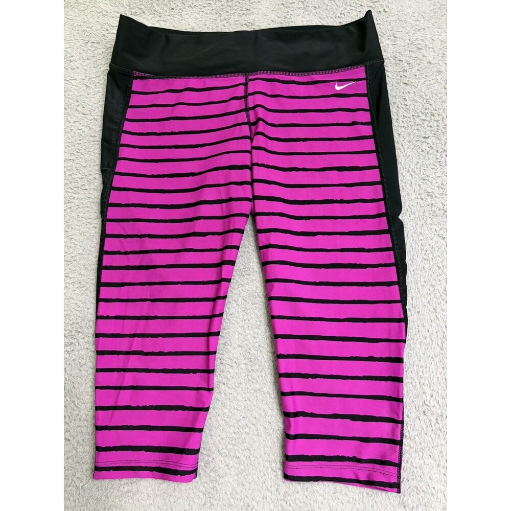 Nike Athletic Fit Capri Length Leggings Magenta and Black Size XL